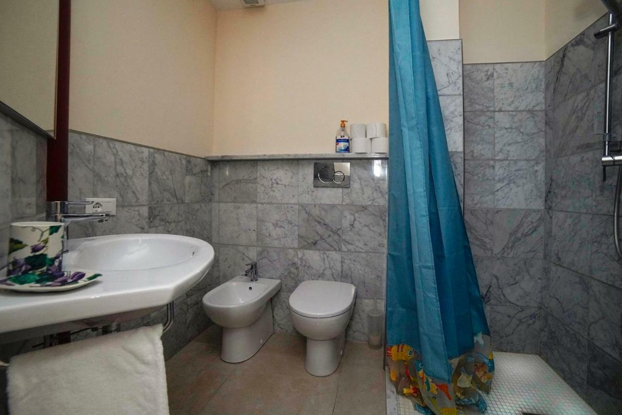 Sant'Agostino'S House Apartment ลาสเปเซีย ภายนอก รูปภาพ