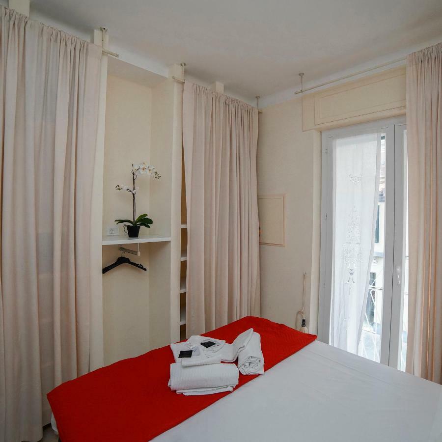 Sant'Agostino'S House Apartment ลาสเปเซีย ภายนอก รูปภาพ